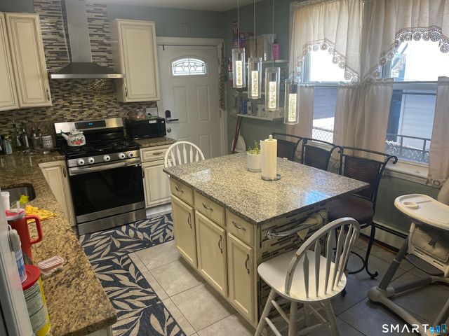 232 Hillside Avenue, Waterbury, CT 06710