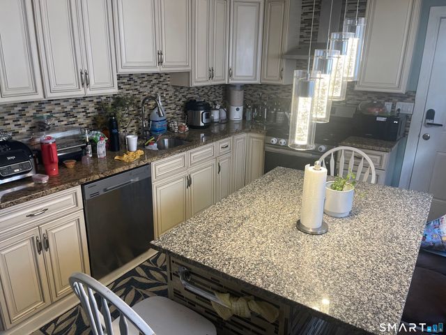 232 Hillside Avenue, Waterbury, CT 06710