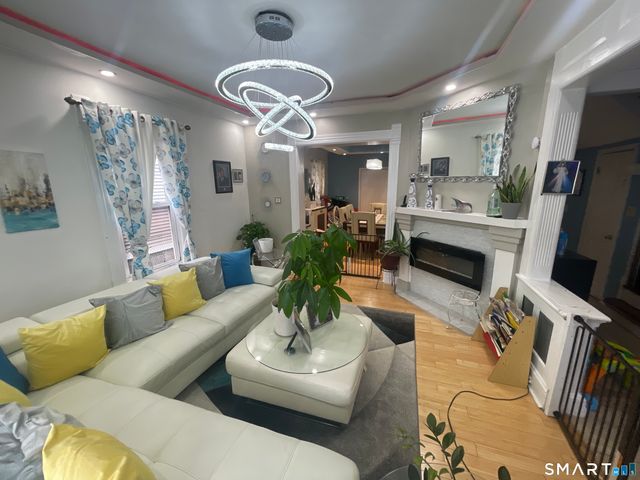 232 Hillside Avenue, Waterbury, CT 06710