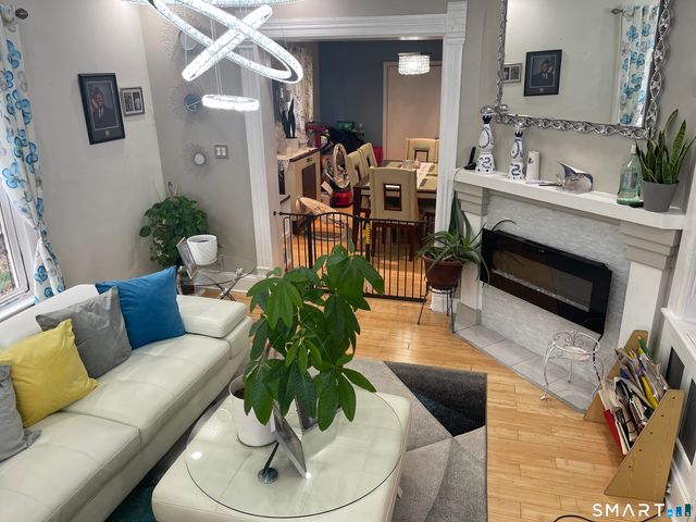 232 Hillside Avenue, Waterbury, CT 06710