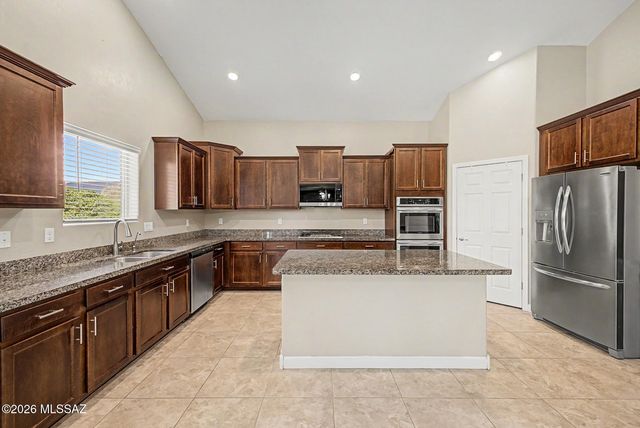 9373 W Desert Bighorn Trail, Marana, AZ 85653