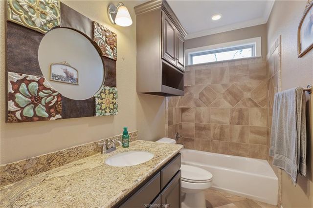 2912 Ascot Court, Bryan, TX 77808