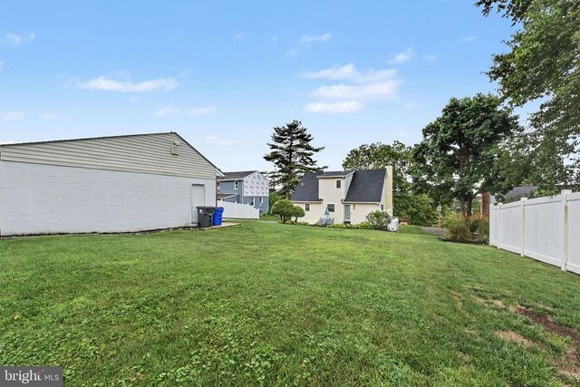 1205 FEIST AVE, Pottstown, PA 19464