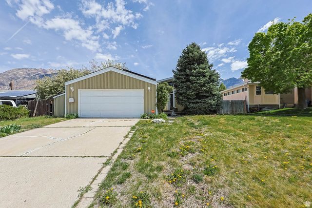 6883 S 2510 E, Cottonwood Heights, UT 84121