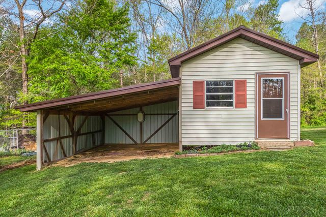 2109 Nelson Valley Road, Science Hill, KY 42553