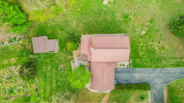 2109 Nelson Valley Road, Science Hill, KY 42553