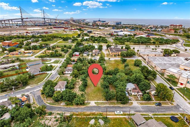 1012 Lake St, Corpus Christi, TX 78401