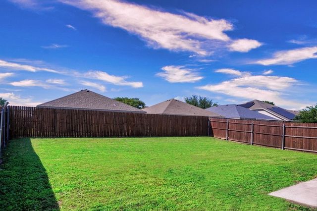 2021 Pine Knot Drive, Heartland, TX 75126