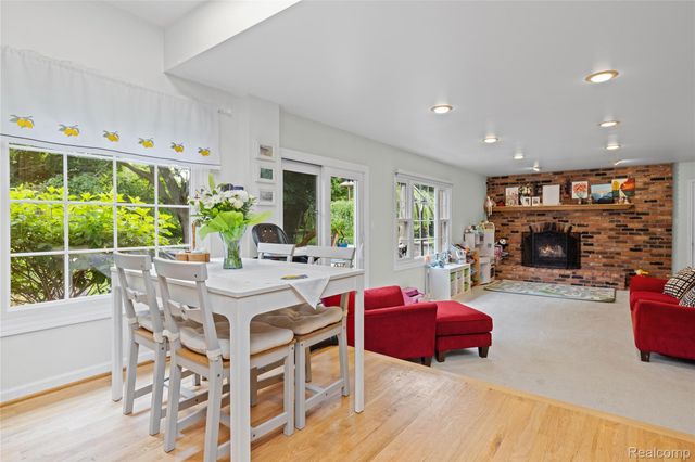 16610 Old Bedford Road, Northville Township, MI 48168