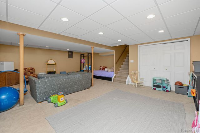 16610 Old Bedford Road, Northville Township, MI 48168