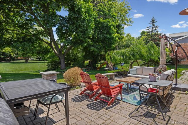 16610 Old Bedford Road, Northville Township, MI 48168
