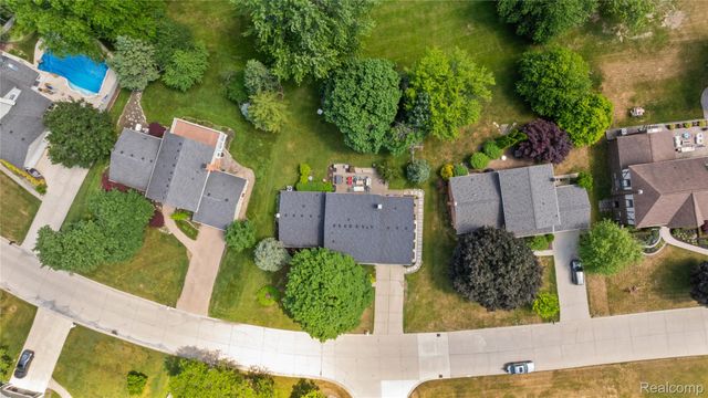16610 Old Bedford Road, Northville Township, MI 48168