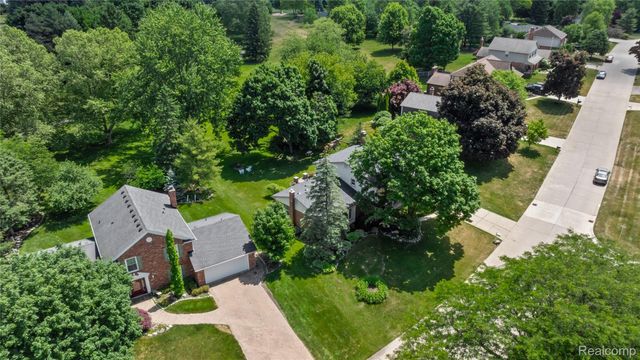 16610 Old Bedford Road, Northville Township, MI 48168