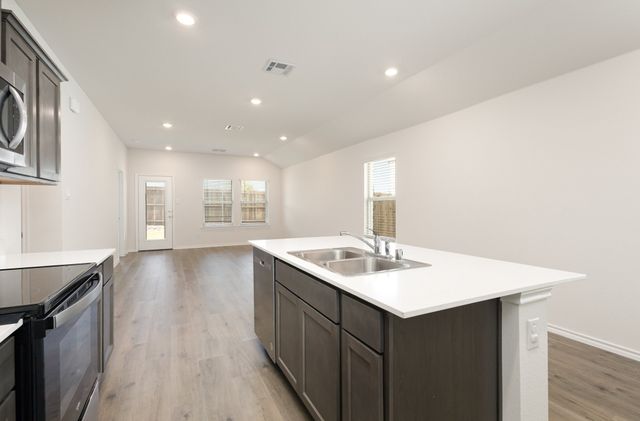 2104 Bailer Way, Royse City, TX 75189