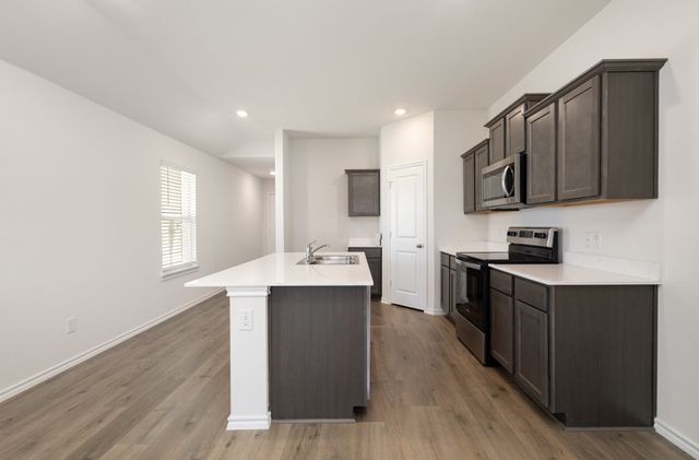 2104 Bailer Way, Royse City, TX 75189