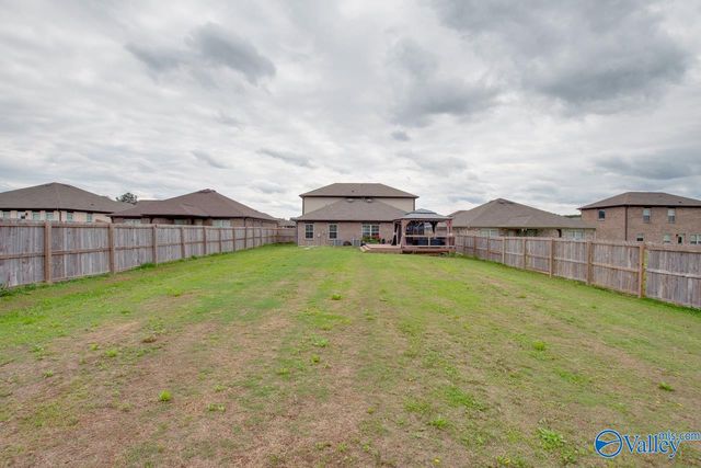 109 Wyatt Miles Lane, Toney, AL 35773