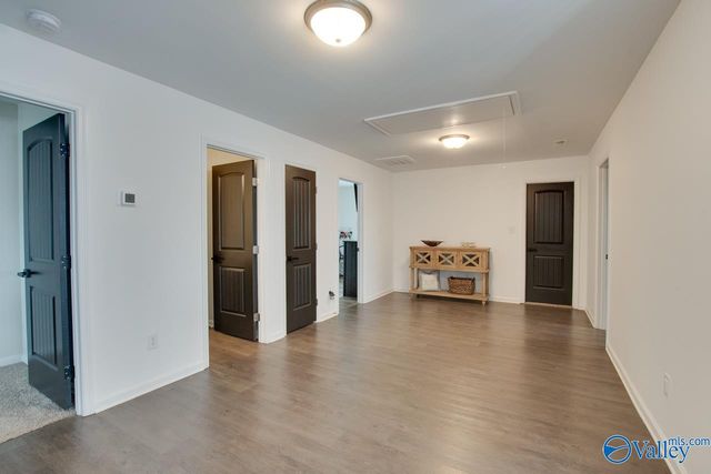 109 Wyatt Miles Lane, Toney, AL 35773