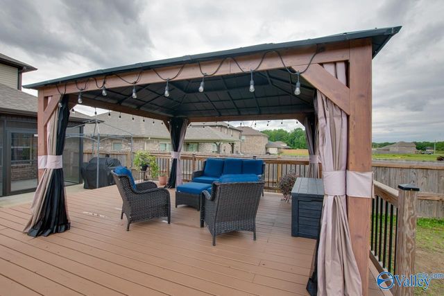 109 Wyatt Miles Lane, Toney, AL 35773