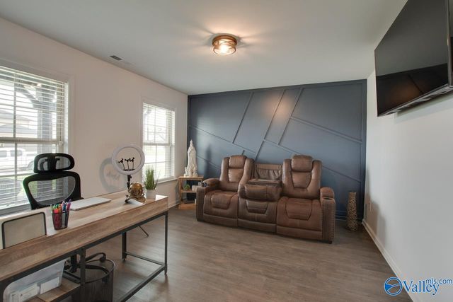 109 Wyatt Miles Lane, Toney, AL 35773