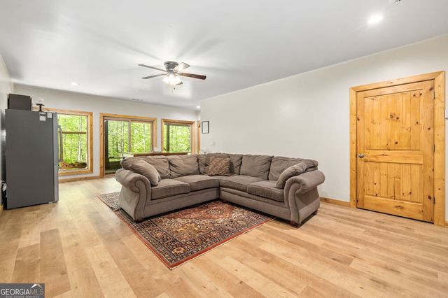 3617 Pea Ridge Road, Cornelia, GA 30531