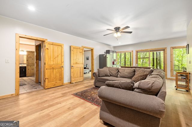 3617 Pea Ridge Road, Cornelia, GA 30531