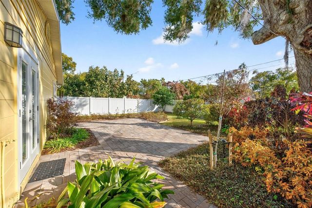 1024 TIMOR AVENUE, Orlando, FL 32804