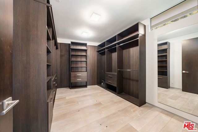 9311 Readcrest Drive, Beverly Hills, CA 90210