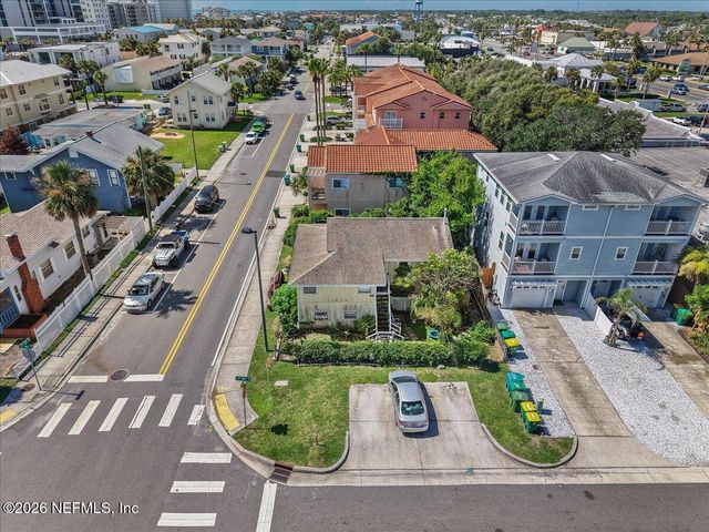 1204 2ND Street S, Jacksonville Beach, FL 32250