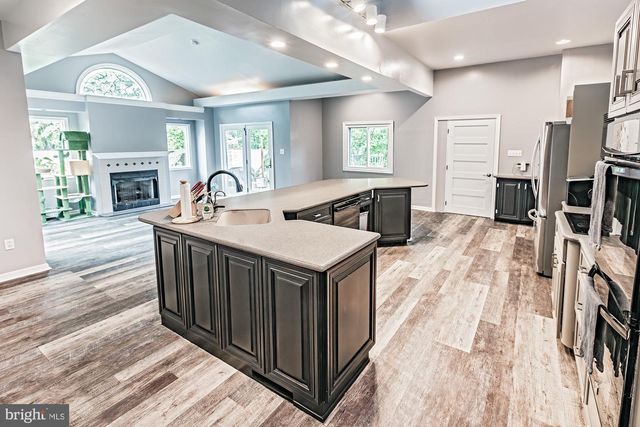 7 GLENWOOD PL, Pennsville, NJ 08070