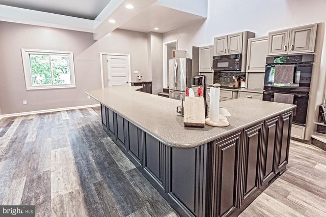 7 GLENWOOD PL, Pennsville, NJ 08070