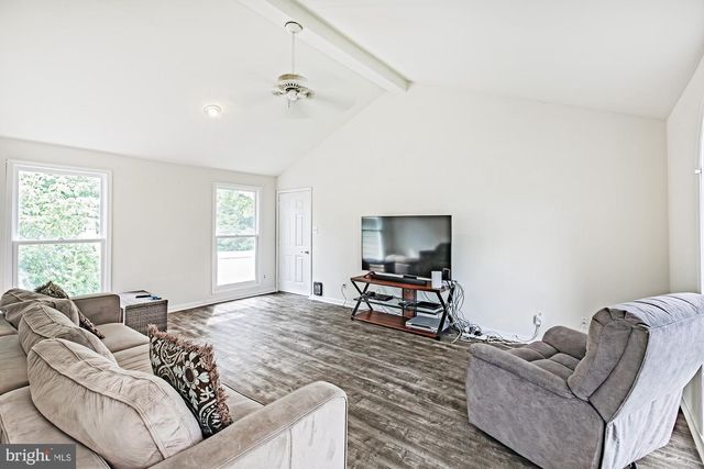 7 GLENWOOD PL, Pennsville, NJ 08070