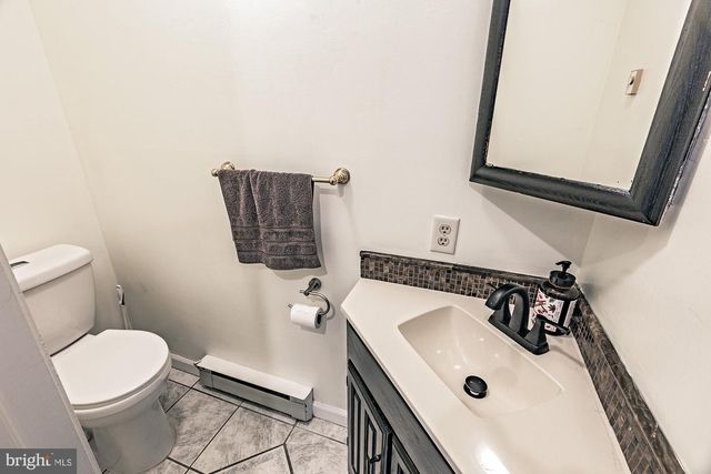 7 GLENWOOD PL, Pennsville, NJ 08070