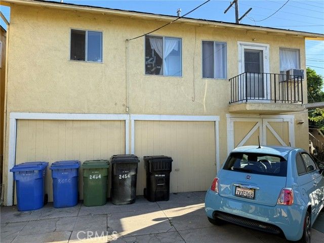 2454 California, Huntington Park, CA 90255