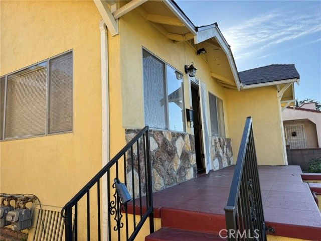 2454 California, Huntington Park, CA 90255