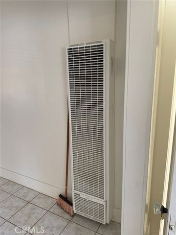 2454 California, Huntington Park, CA 90255