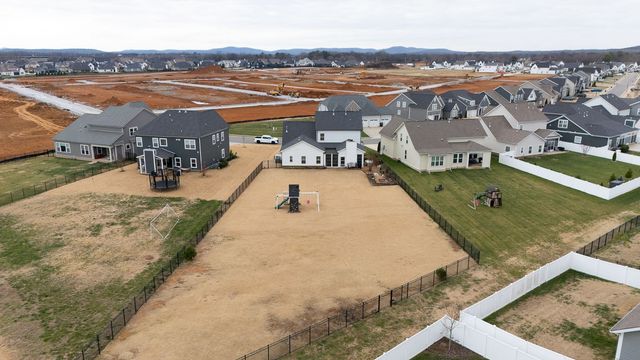 5522 Willoughby Way, Murfreesboro, TN 37129