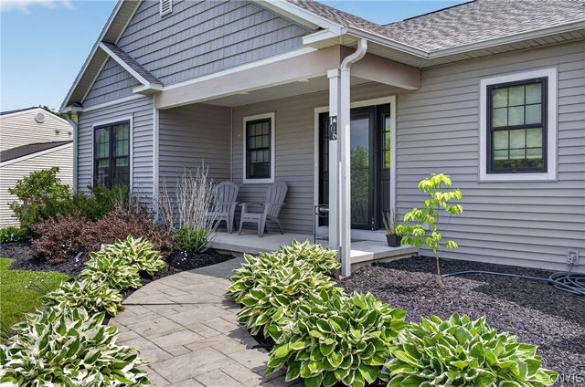106 Kathleen Terrace, Camillus, NY 13031