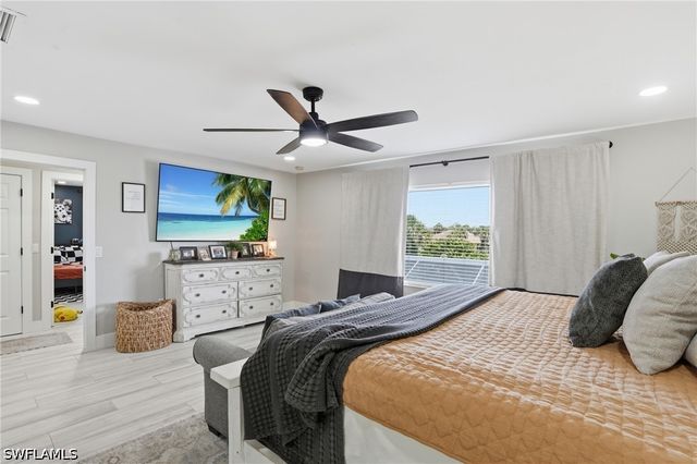 2063 Sagebrush CIR, Naples, FL 34120