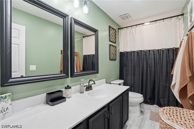 2063 Sagebrush CIR, Naples, FL 34120