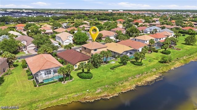 2063 Sagebrush CIR, Naples, FL 34120