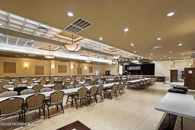 43 Cambridge Circle F, Manchester, NJ 08759