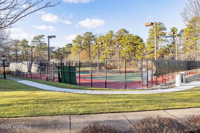 43 Cambridge Circle F, Manchester, NJ 08759