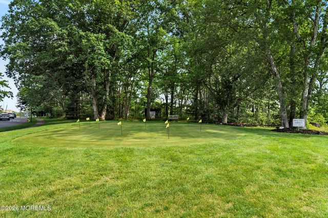 43 Cambridge Circle F, Manchester, NJ 08759
