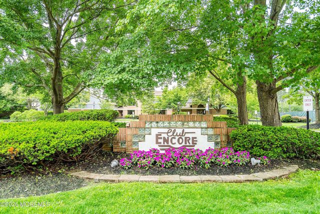 43 Cambridge Circle F, Manchester, NJ 08759