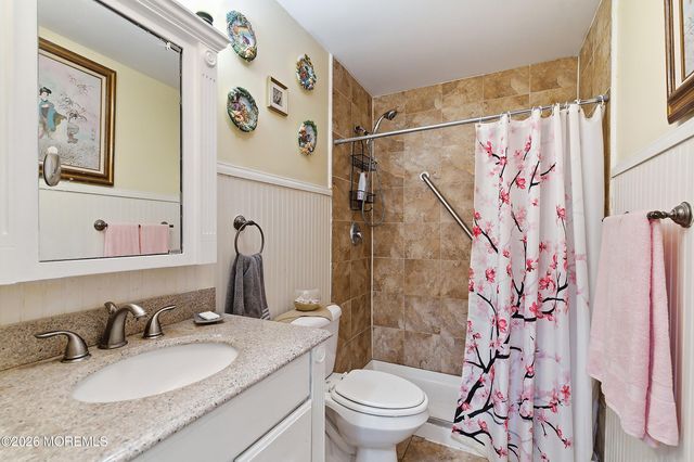 43 Cambridge Circle F, Manchester, NJ 08759