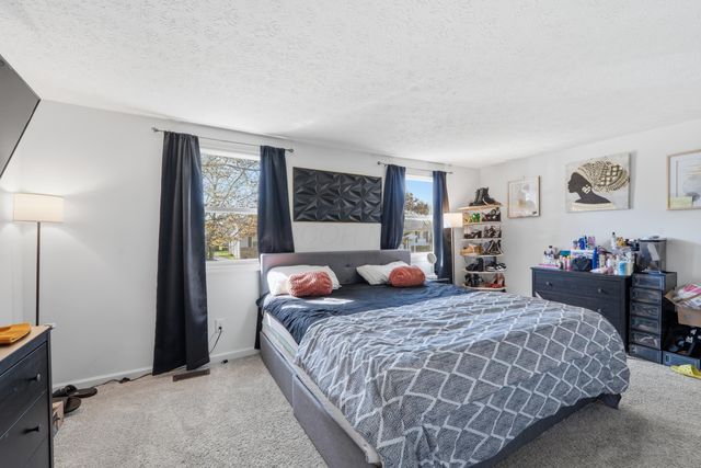 2302 Tempest Drive, Columbus, OH 43232