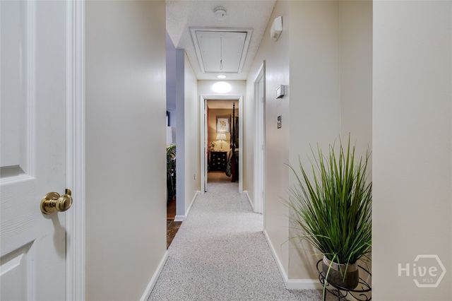 112 Oak Grove Lane, Savannah, GA 31419