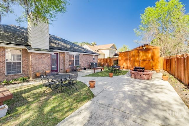 112 Oak Grove Lane, Savannah, GA 31419