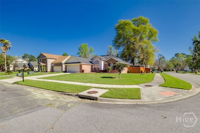 112 Oak Grove Lane, Savannah, GA 31419