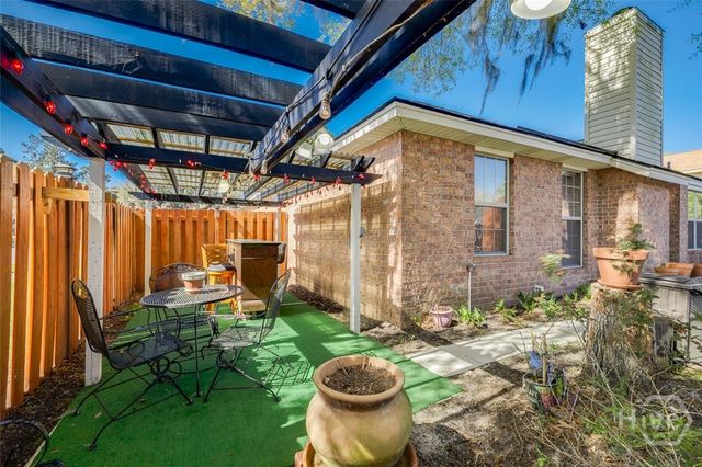 112 Oak Grove Lane, Savannah, GA 31419